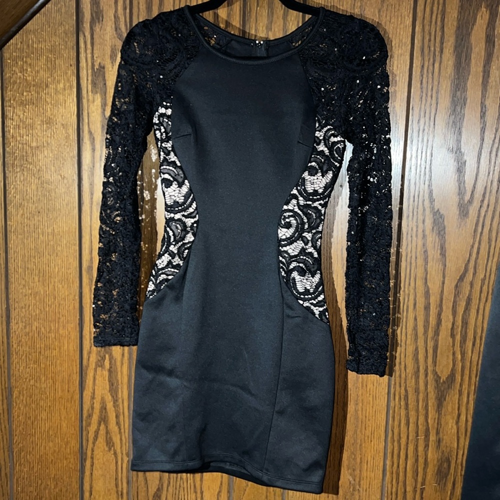 Black long sleeve lace mini dress with sequin
